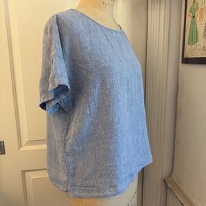 Muji simple minimalist pale blue linen top from Japan